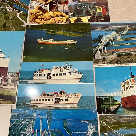 Vintage Postcard Collection - Picture 7 of 9